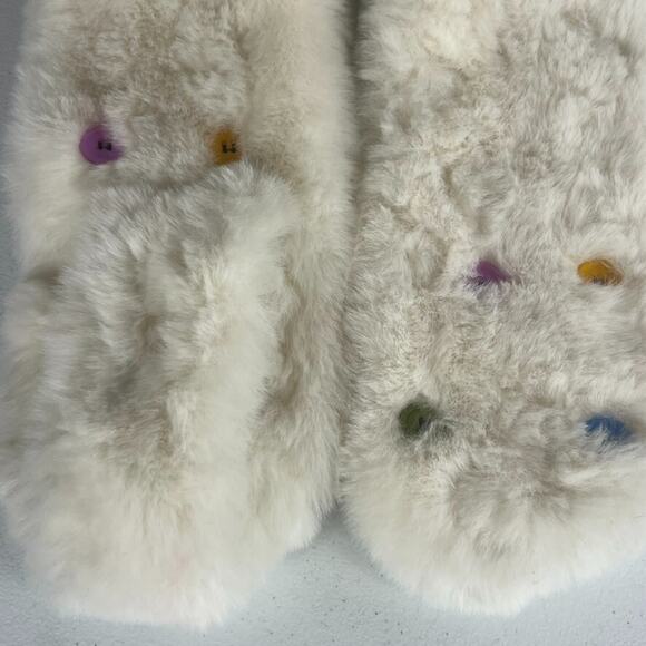 Kids Faux Fur Decorative Button Scarf White - Picture 7 of 12